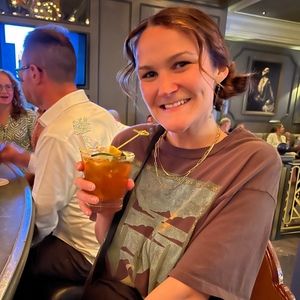 Meet your Posher, Tori